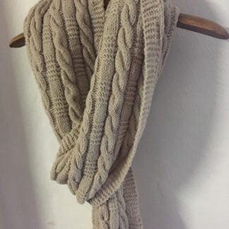 Echarpe très longue en pure laine