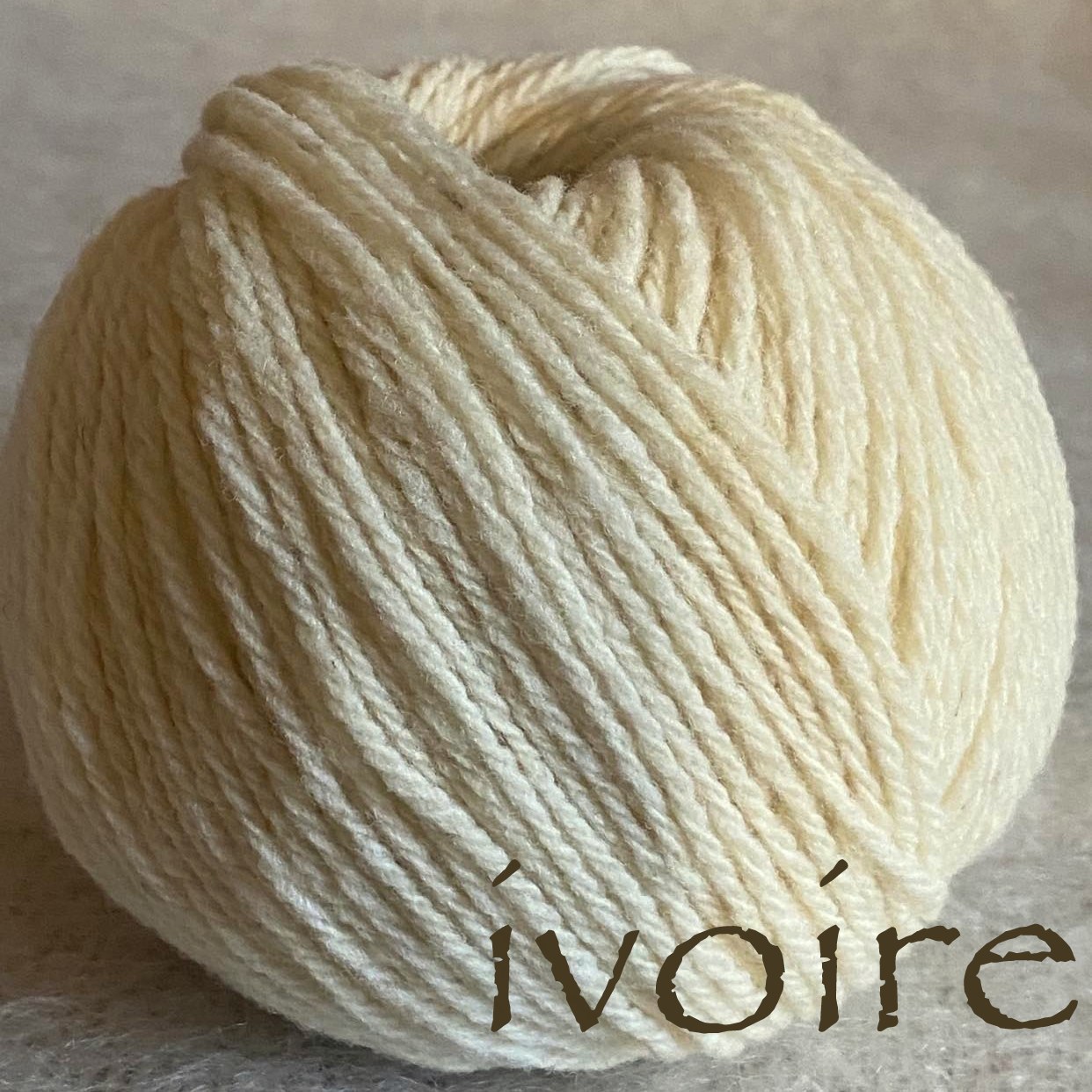 pelote en laine des Pyrénées