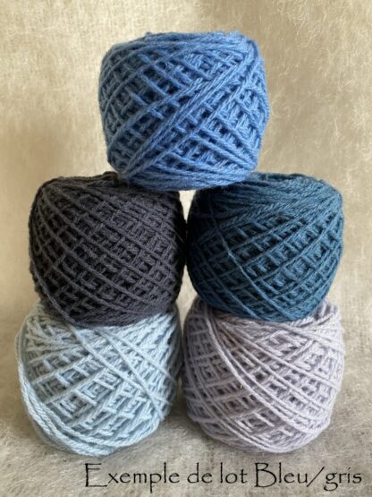 Lot tons de bleu/gris laine