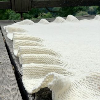 Couverture pour bébé tricotée en laine de France