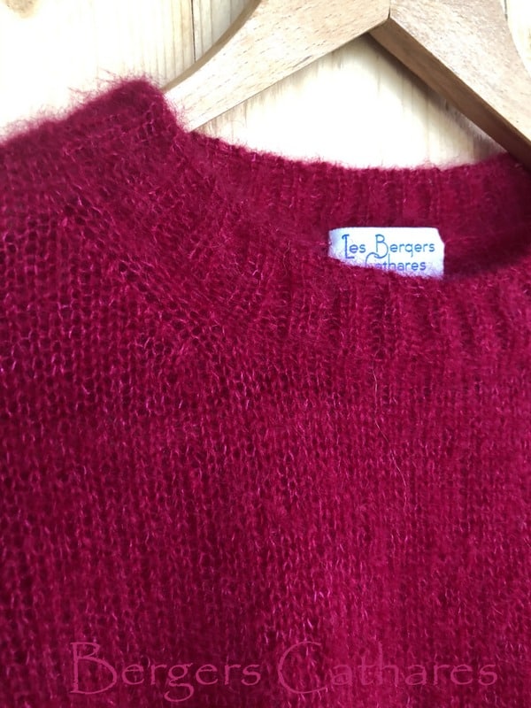 Détail pull tricoté en mohair soie Précieuse – Bergers Cathares